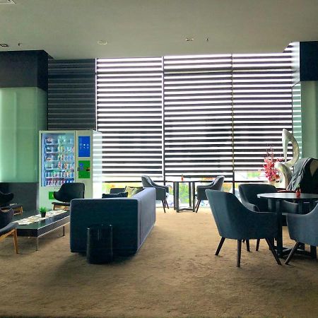 Pariss Hotel Johor Bahru Esterno foto