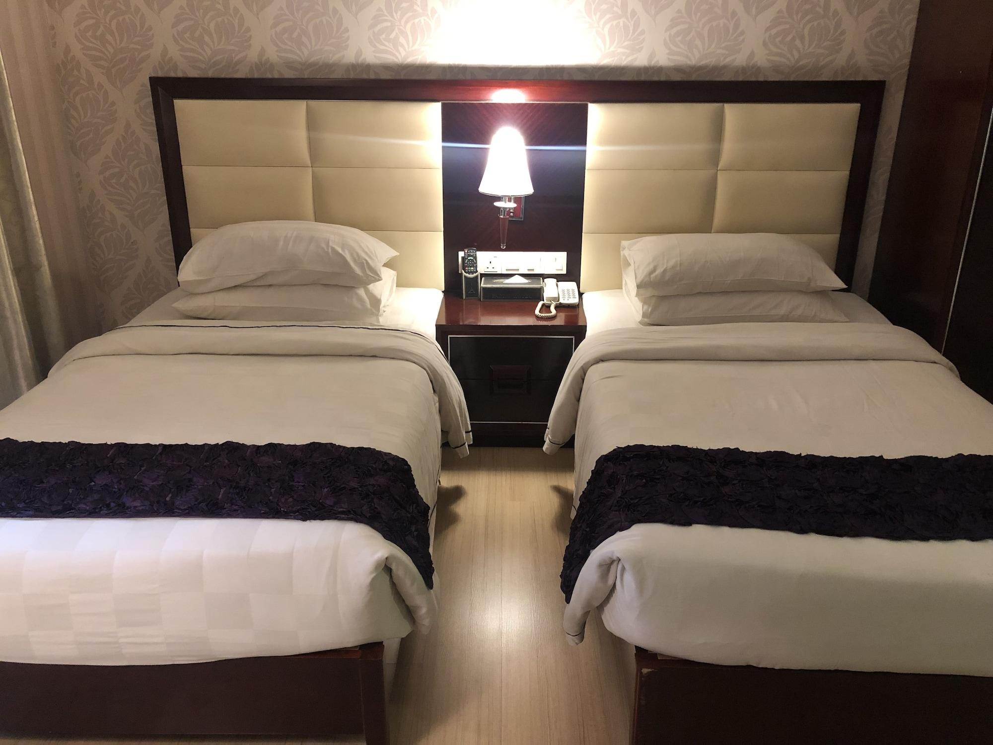 Pariss Hotel Johor Bahru Esterno foto