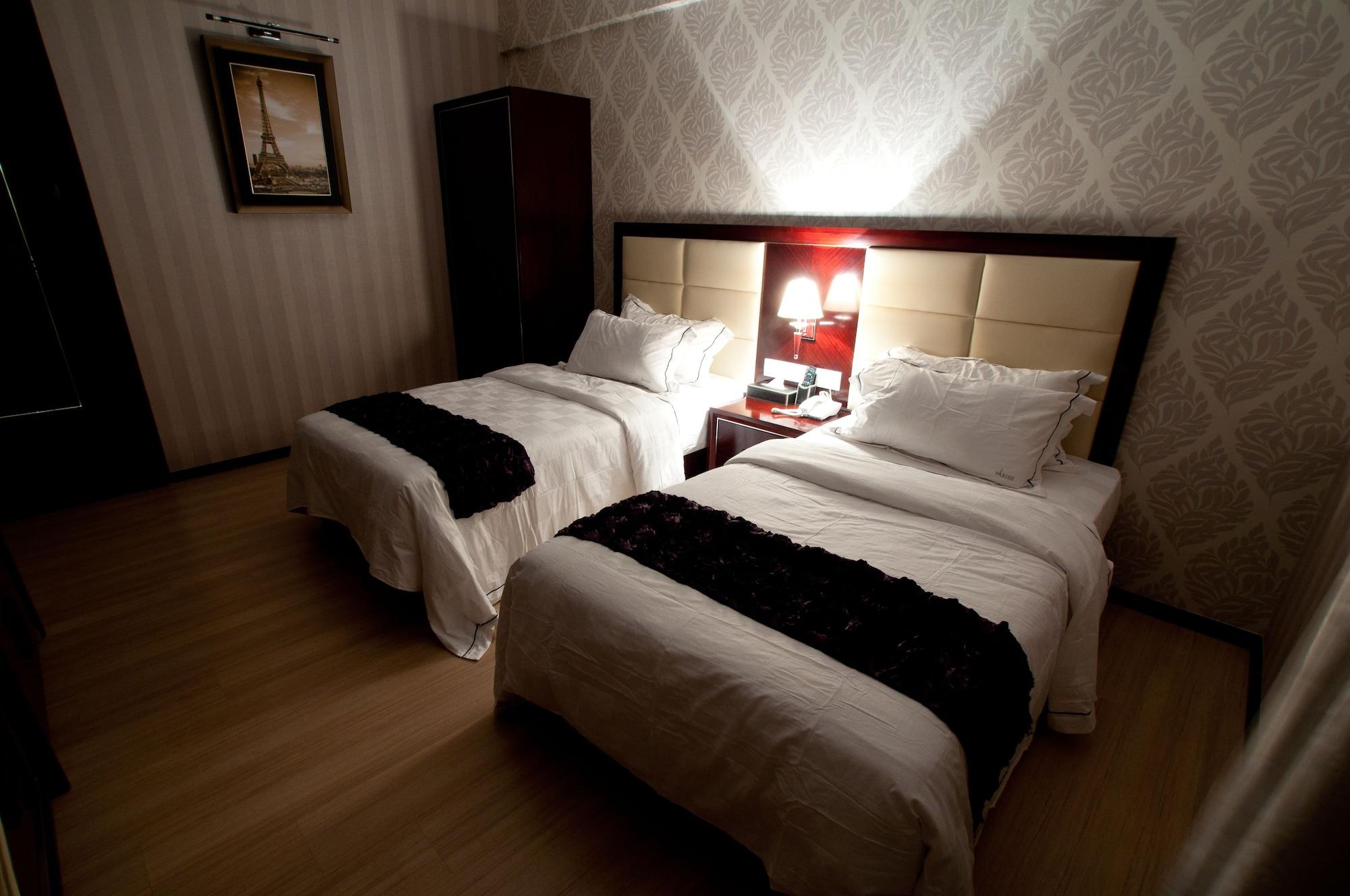 Pariss Hotel Johor Bahru Esterno foto