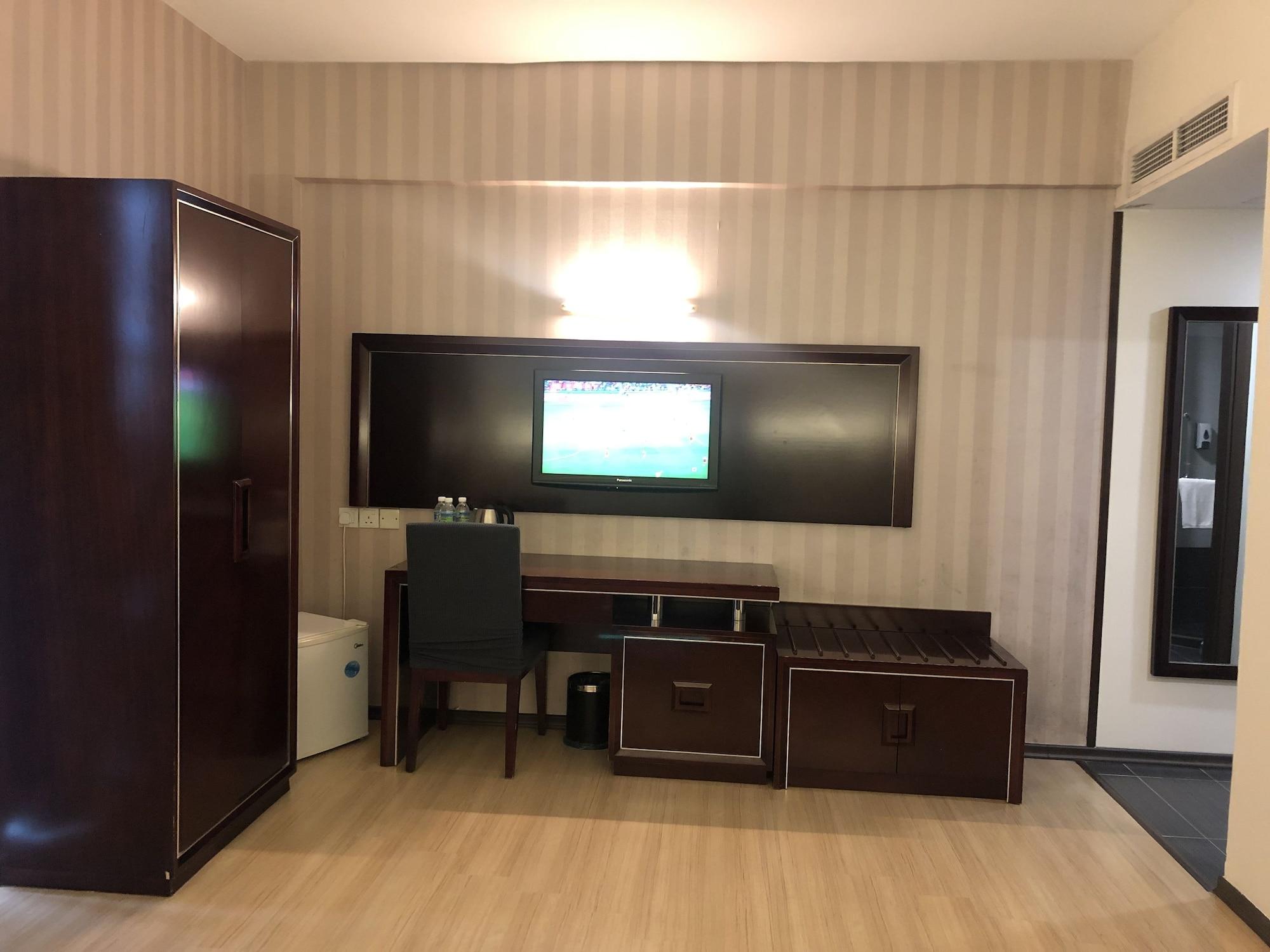 Pariss Hotel Johor Bahru Esterno foto
