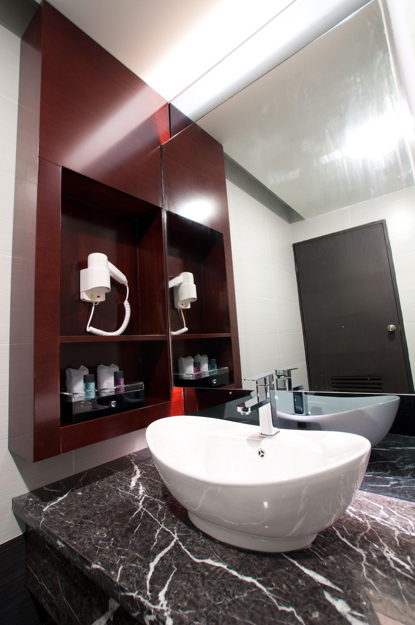 Pariss Hotel Johor Bahru Esterno foto
