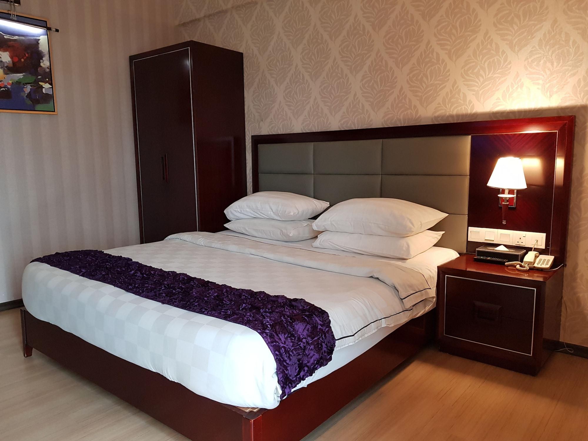 Pariss Hotel Johor Bahru Esterno foto