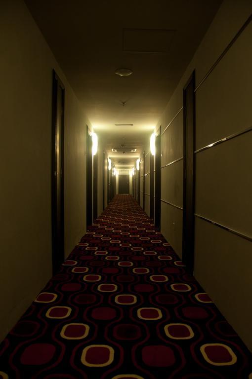 Pariss Hotel Johor Bahru Esterno foto