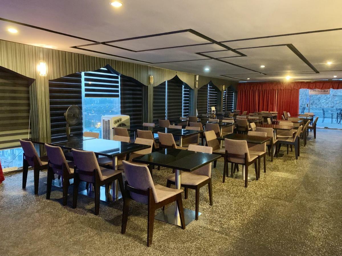 Pariss Hotel Johor Bahru Esterno foto